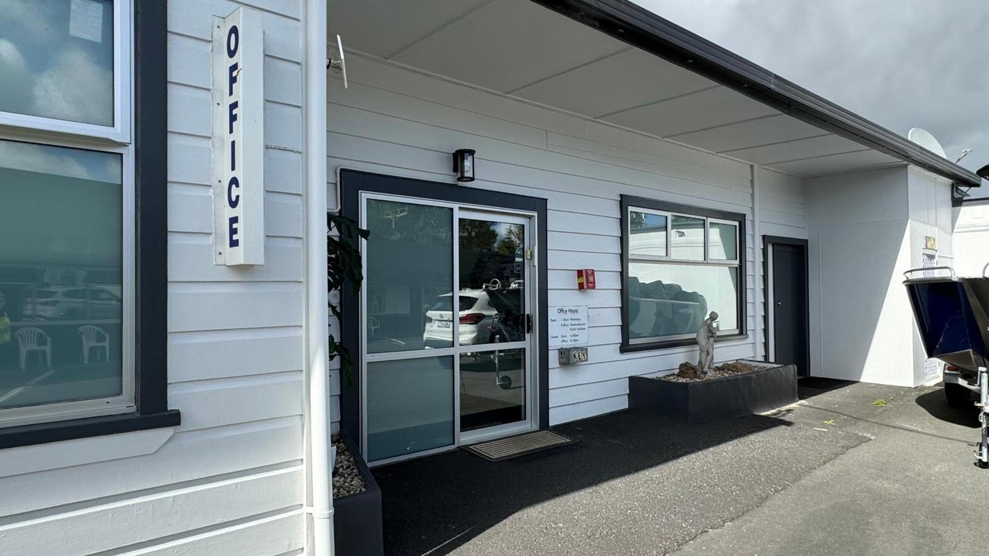 Central Court Motel Whangarei Exterior photo