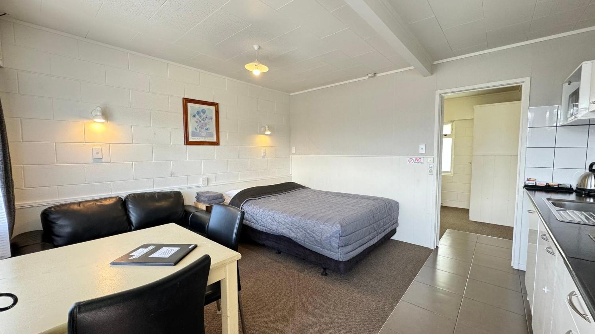 Central Court Motel Whangarei Exterior photo